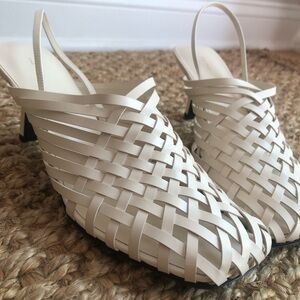 New: The Row Woven Leather Slingback Mule. Size 39